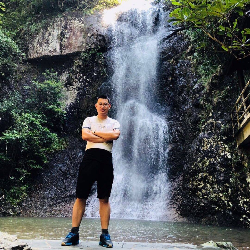 宁静致远的第二张照片--杭州蓝颜知己交友网