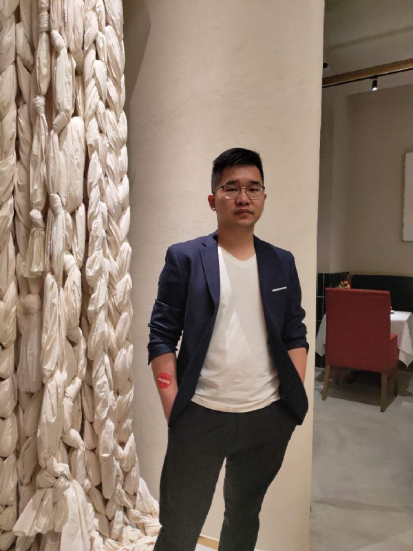 在路上的第二张照片--杭州蓝颜知己交友网