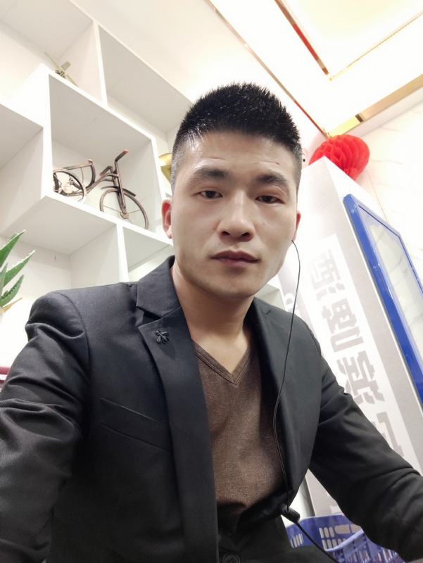 阿木1234的第一张照片--杭州蓝颜知己交友网