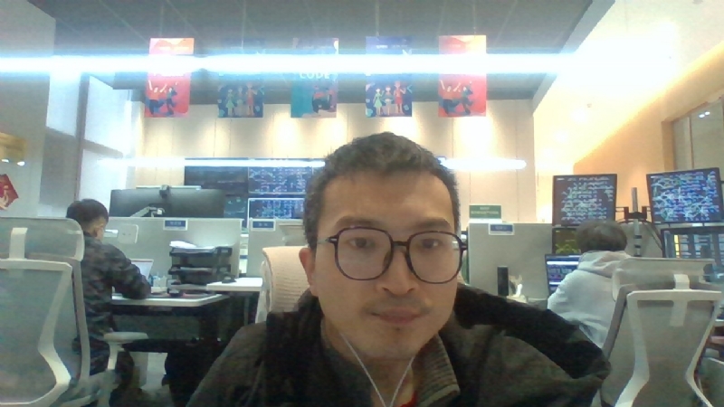 飞翔的蜻蜓的第一张照片--杭州蓝颜知己交友网