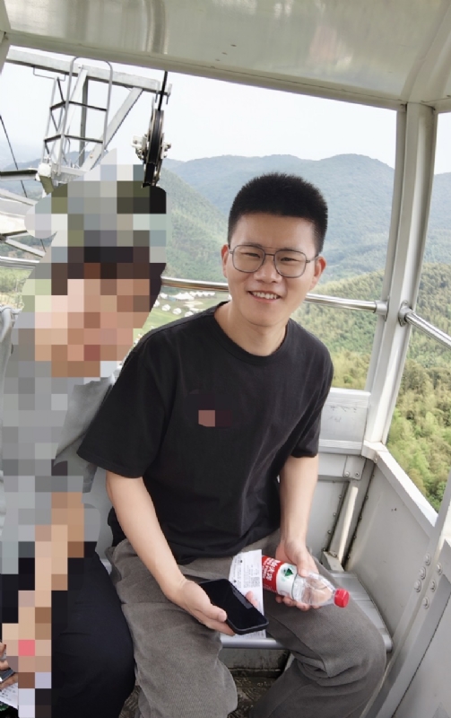 奔奔笨笨的第三张照片--杭州蓝颜知己交友网